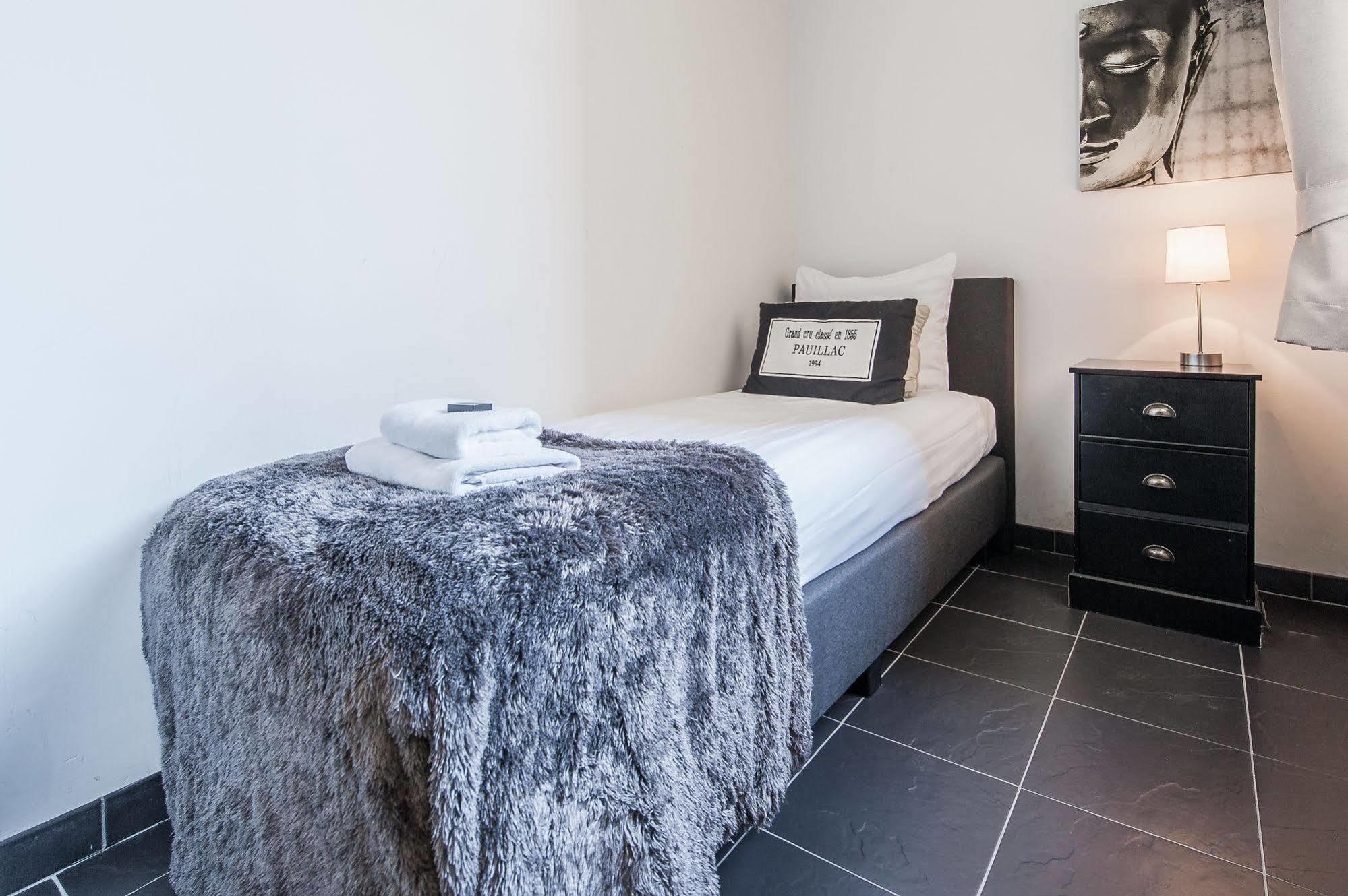 Plantage Hortus Apartments Амстердам Екстериор снимка